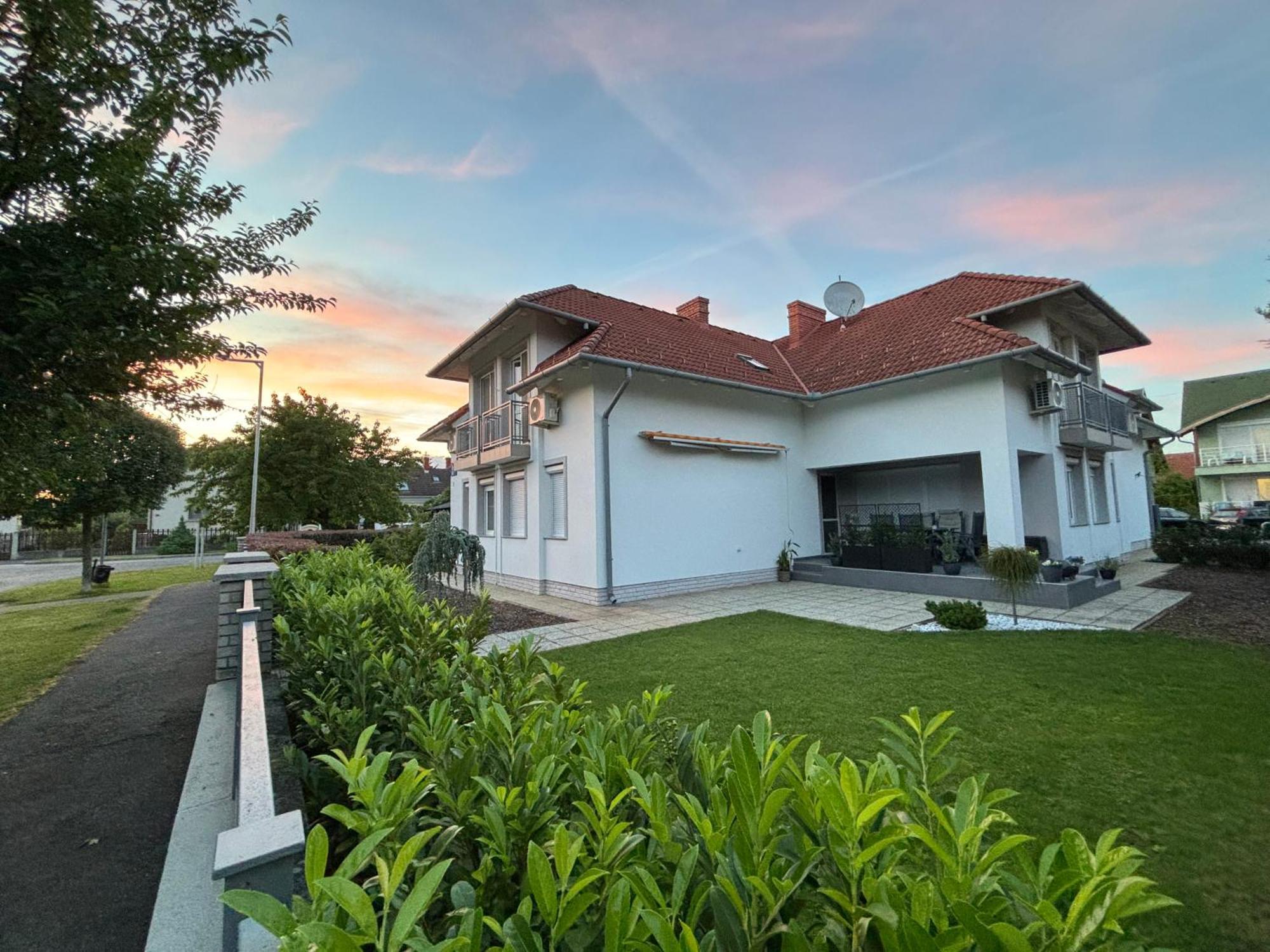 Villa Tara Buek 외부 사진